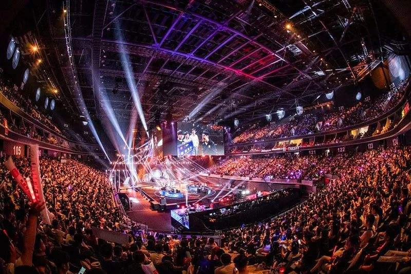  电竞酒店全国遍地开花 沉浸式体验受年轻人追捧